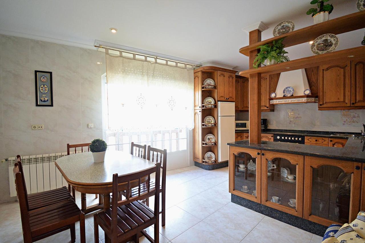 Apartamentos Caleiro 6P - Vilanova De Arousa מראה חיצוני תמונה